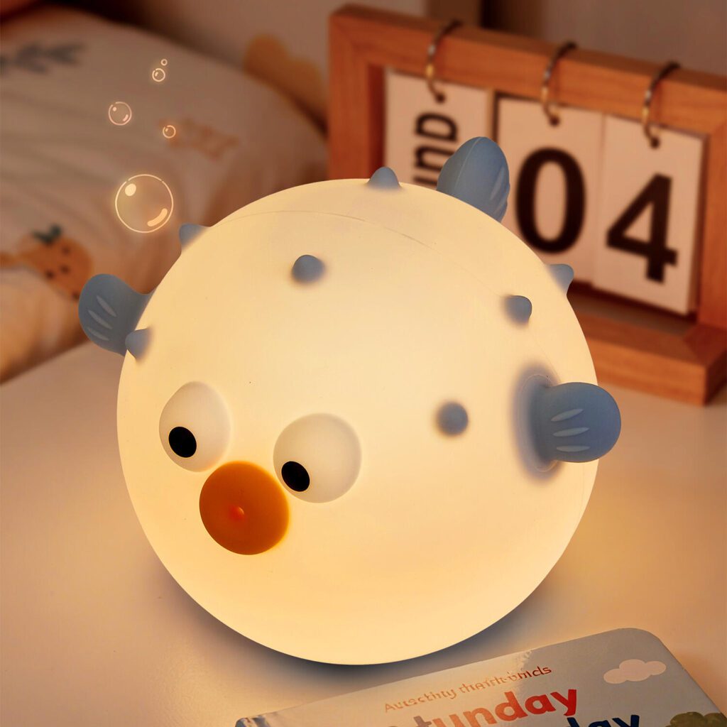 Amazon Main Image Design for Cute Night Light-Creating Emotional Warmth in the Hero Image